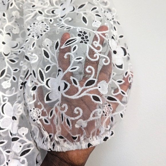 Ember Mesh Lace Pearl Button Up A-line Blouse ¾ Sleeves White Black Floral sz L - Picture 6 of 13